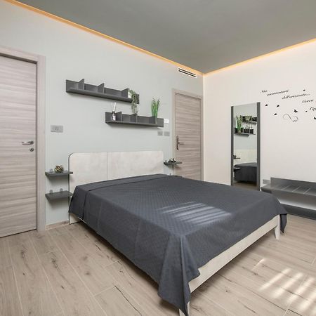 241 - Camera Nord Est - Affittacamere Sara Home Chiavari, 200Metri Dal Mare Exterior foto